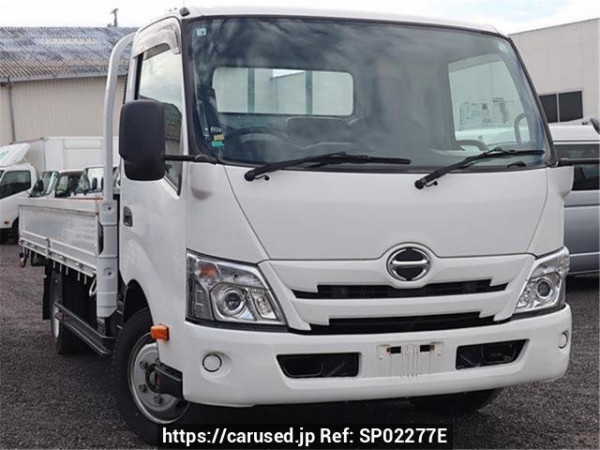 Used 2020 MT hino dutro XZU710M Image[1]