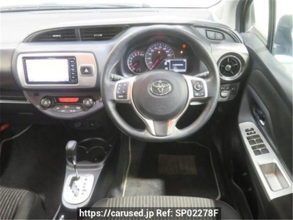 Used 2016 AT toyota vitz NSP130 Image[2]