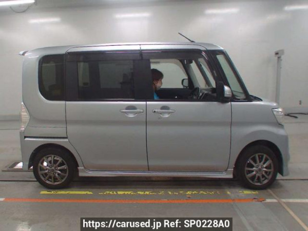 Used 2013 AT daihatsu tanto LA600S Image[2]