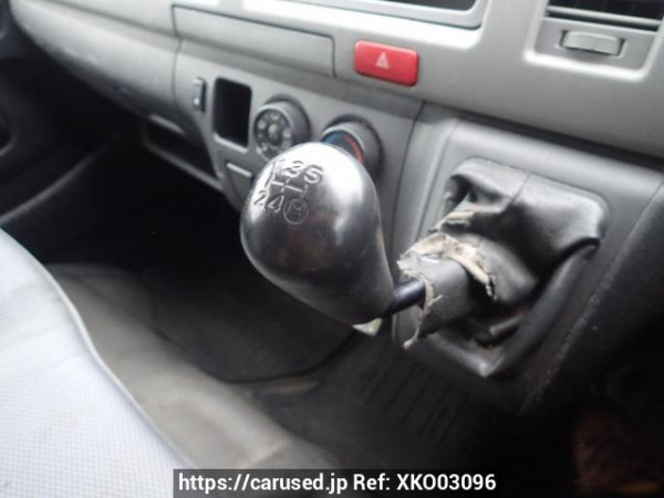 Used 2007 MT toyota hiace-van KDH205V Image[22]