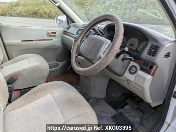 Used 1998 AT toyota regius-wagon RCH41W Image[12]