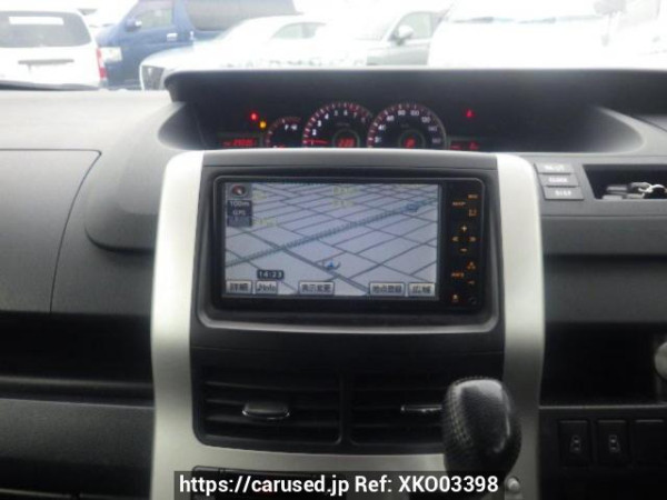 Used 2010 AT toyota noah ZRR70W Image[20]