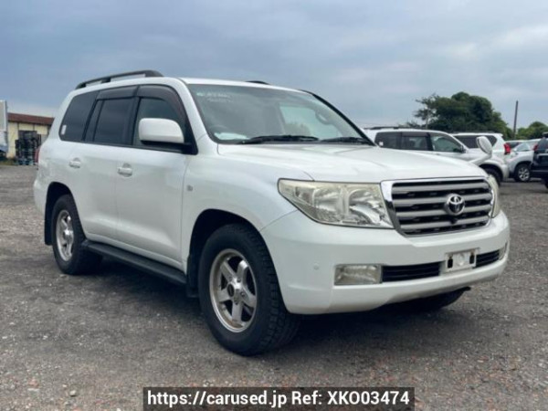 Used 2007 AT toyota land-cruiser UZJ200W Image[0]