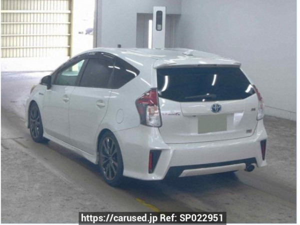Used 2015 AT toyota prius-alpha ZVW41W Image[2]