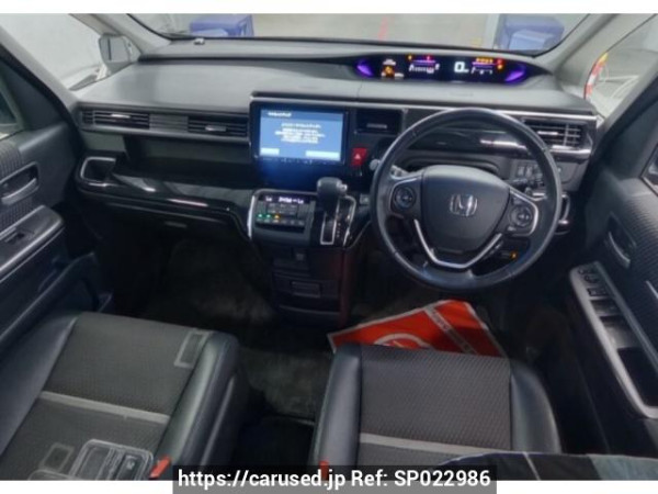 Used 2017 AT honda step-wgn RP3 Image[2]