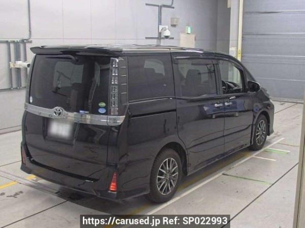 Used 2015 AT toyota voxy ZRR80W Image[1]