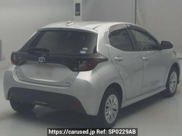 Used 2020 AT toyota yaris MXPH15 Image[1]