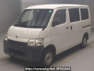 Toyota Liteace Van S402M