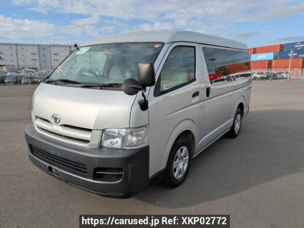 Used 2004 AT toyota hiace-wagon TRH214W Image[2]