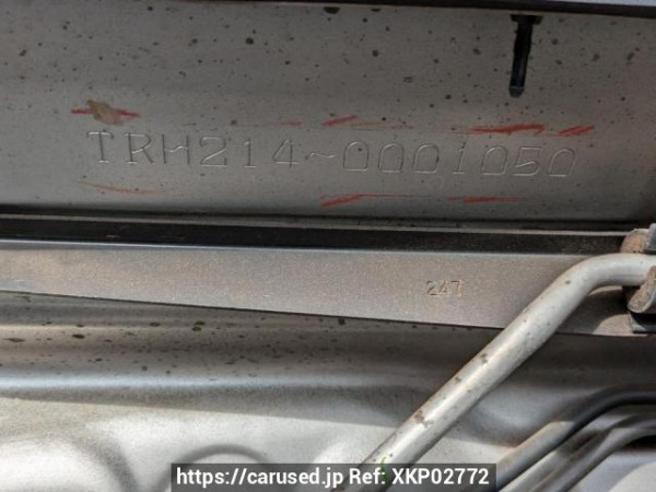 Used 2004 AT toyota hiace-wagon TRH214W Image[12]