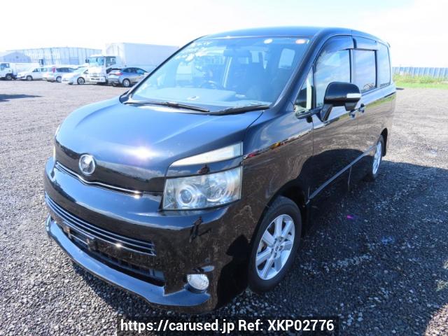 Comprar usado 2008 Toyota Voxy ZRR70W (XKP02776) - Carused.jp