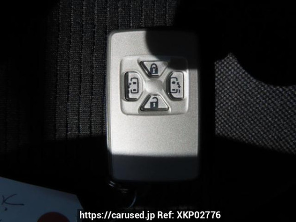 Used 2008 AT toyota voxy ZRR70W Image[33]