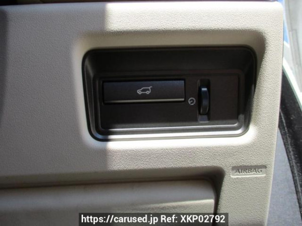 Used 2012 AT land-rover range-rover-evoque LV2A Image[28]