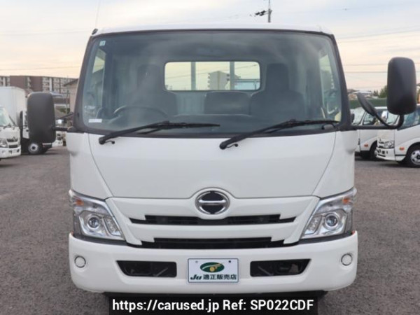 Used 2020 MT hino dutro XZU710M Image[1]