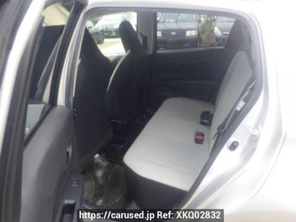 Used 2011 AT toyota vitz KSP130 Image[14]