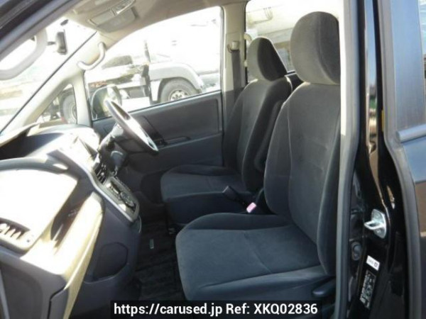 Used 2008 AT toyota noah ZRR70G Image[12]