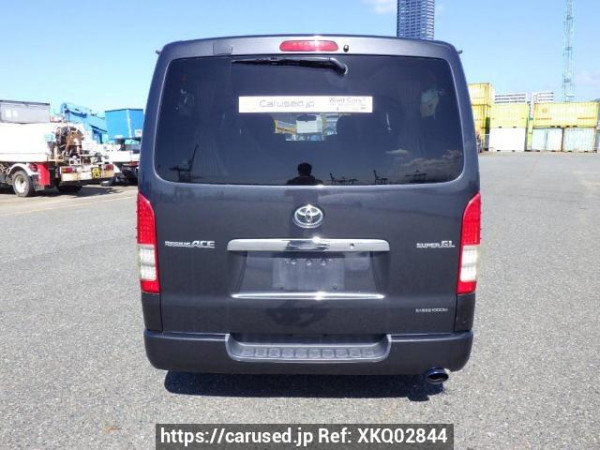 Used 2006 AT toyota regiusace-van KDH200V Image[5]