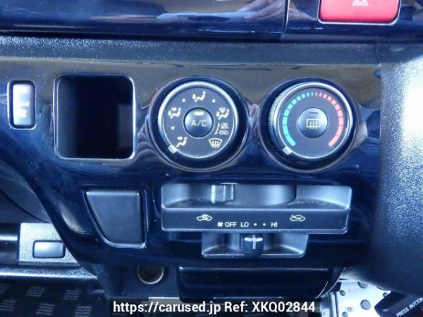 Used 2006 AT toyota regiusace-van KDH200V Image[25]