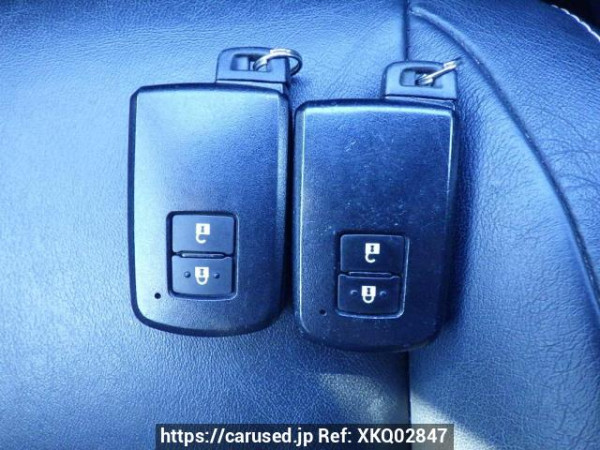 Used 2014 AT toyota harrier ZSU60W Image[29]