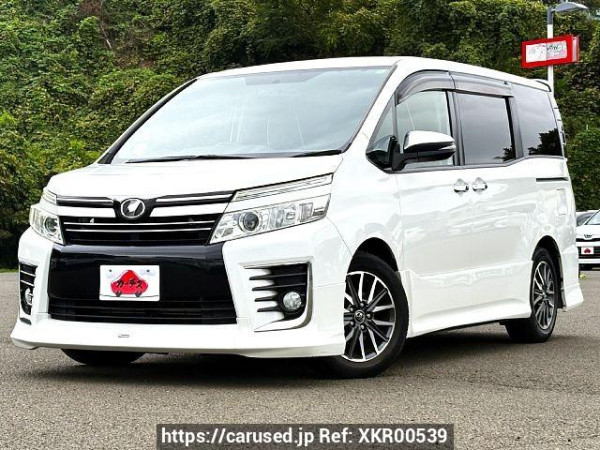 Used 2015 AT toyota voxy DBA-ZRR80W Image[0]