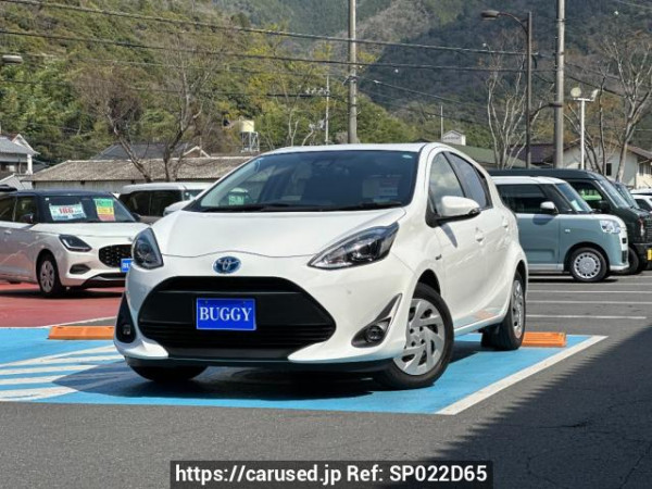 Used 2019 AT toyota aqua NHP10 Image[0]