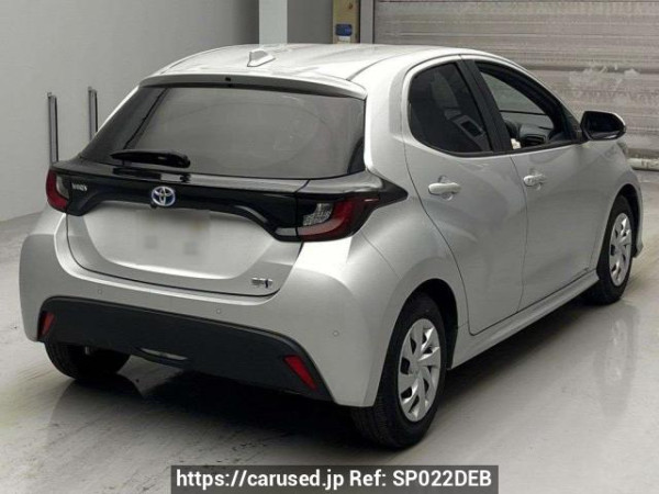 Used 2021 AT toyota yaris MXPH10 Image[1]