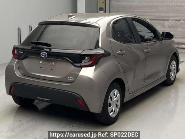 Used 2021 AT toyota yaris MXPH10 Image[1]