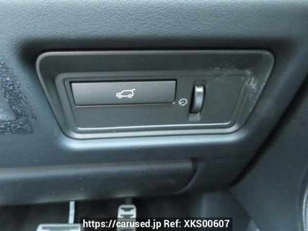Used 2012 AT land-rover range-rover-evoque LV2A Image[28]