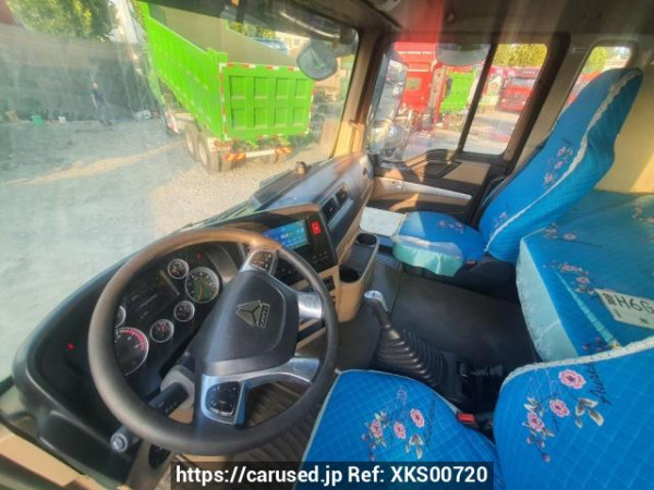 Used 2021 MT howo tx ZZ3317V3867GF1 Image[8]