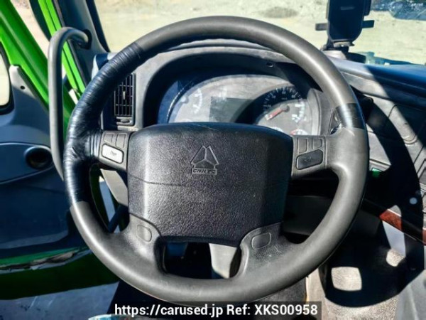 Used 2020 MT howo v7 ZZ3317N2867E1 Image[18]