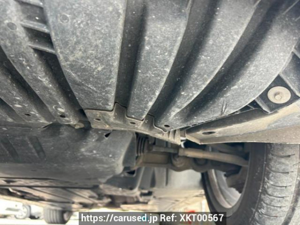 Used 2014 AT mercedes-benz c-class 205042 Image[34]