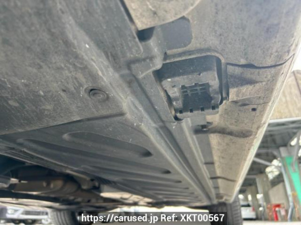 Used 2014 AT mercedes-benz c-class 205042 Image[38]