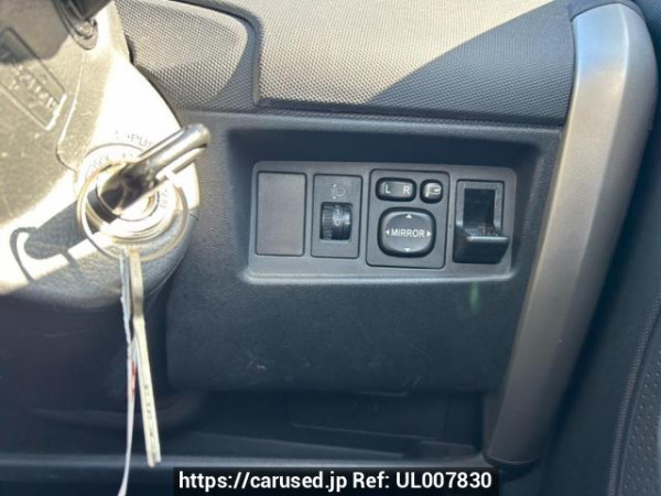 Used 2003 AT toyota ist NCP61 Image[22]