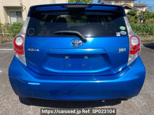 Used 2012 AT toyota aqua NHP10 Image[2]