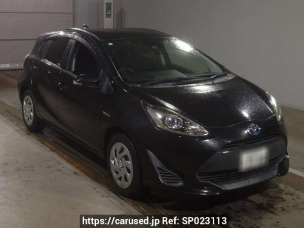 Used 2017 AT toyota aqua NHP10 Image[2]