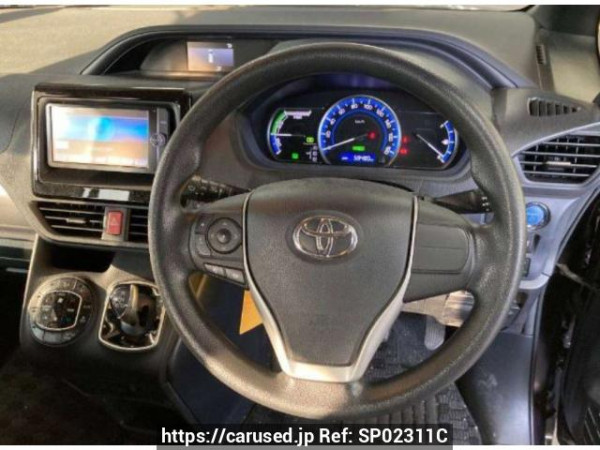 Used 2014 AT toyota noah ZWR80G Image[2]