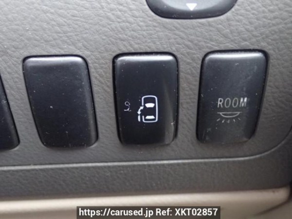 Used 2002 AT toyota alphard MNH10W Image[16]