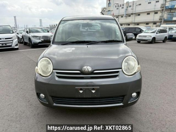 Used 2006 AT toyota sienta NCP81G Image[1]