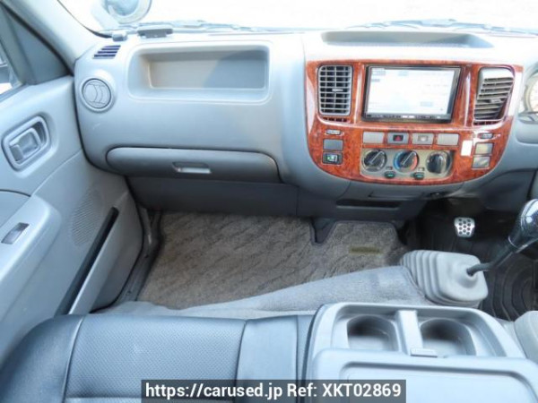 Used 2003 MT nissan caravan-bus DWGE25 Image[21]