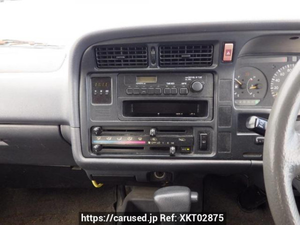 Used 2001 AT toyota hiace-wagon RZH111G Image[24]