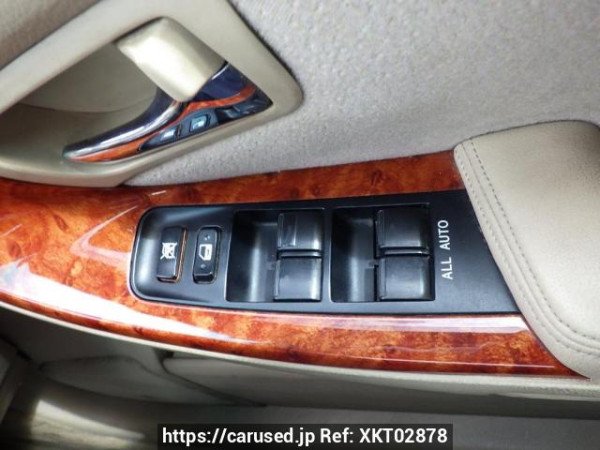 Used 2004 AT toyota crown GRS180 Image[26]