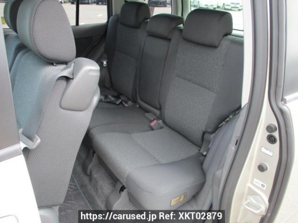 Used 2004 AT toyota raum NCZ20 Image[16]