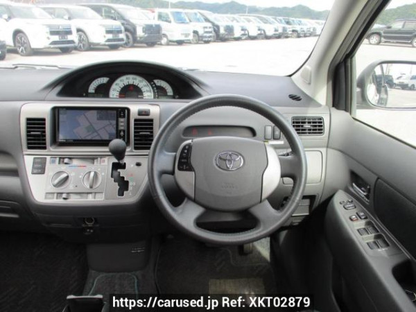 Used 2004 AT toyota raum NCZ20 Image[19]