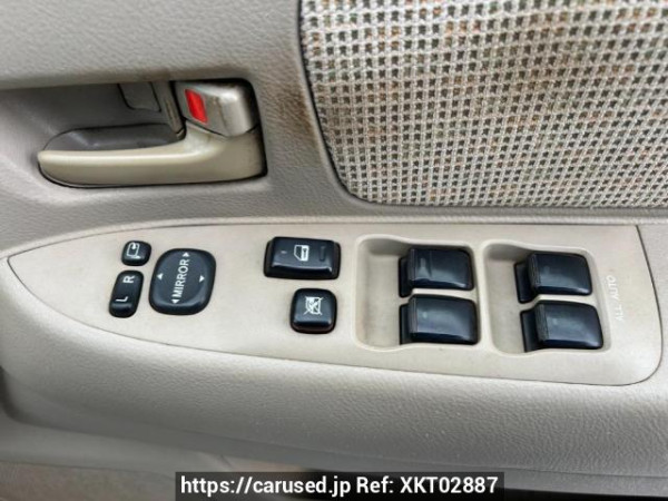 Used 2004 AT toyota raum NCZ20 Image[16]