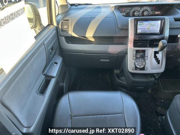 Used 2008 AT toyota voxy ZRR70G Image[20]