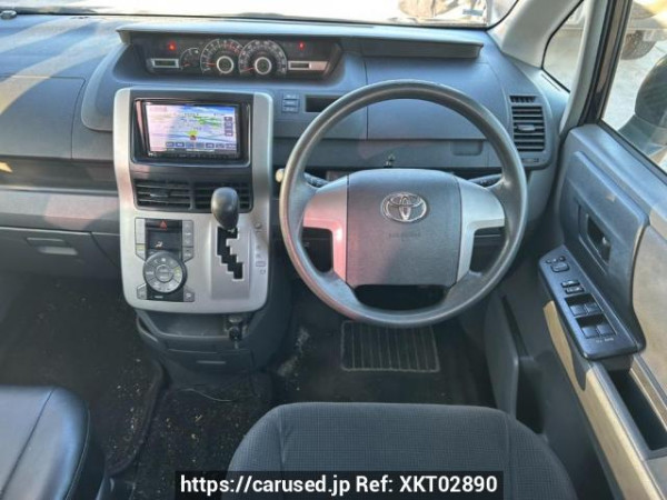 Used 2008 AT toyota voxy ZRR70G Image[21]