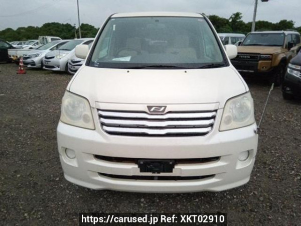 Used 2002 AT toyota noah AZR60G Image[1]