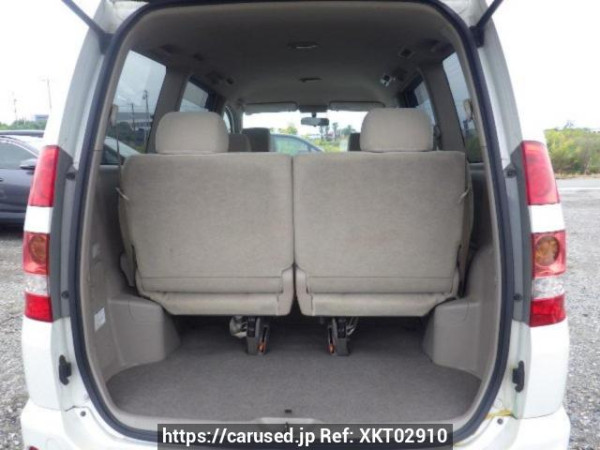 Used 2002 AT toyota noah AZR60G Image[8]