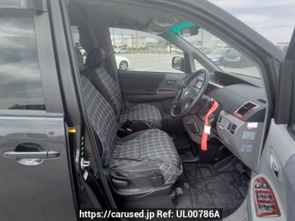 Used 2004 AT toyota noah AZR60G Image[15]