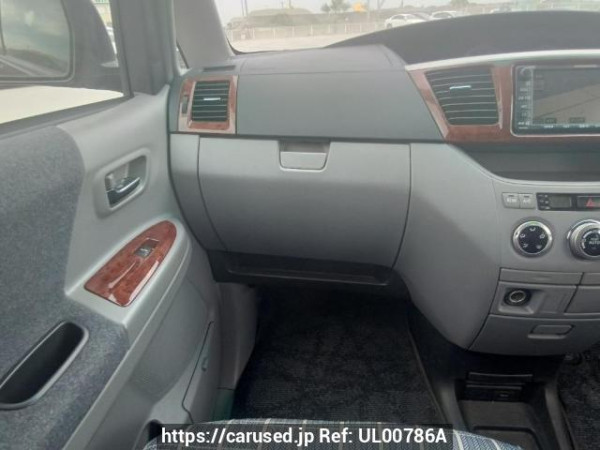 Used 2004 AT toyota noah AZR60G Image[21]